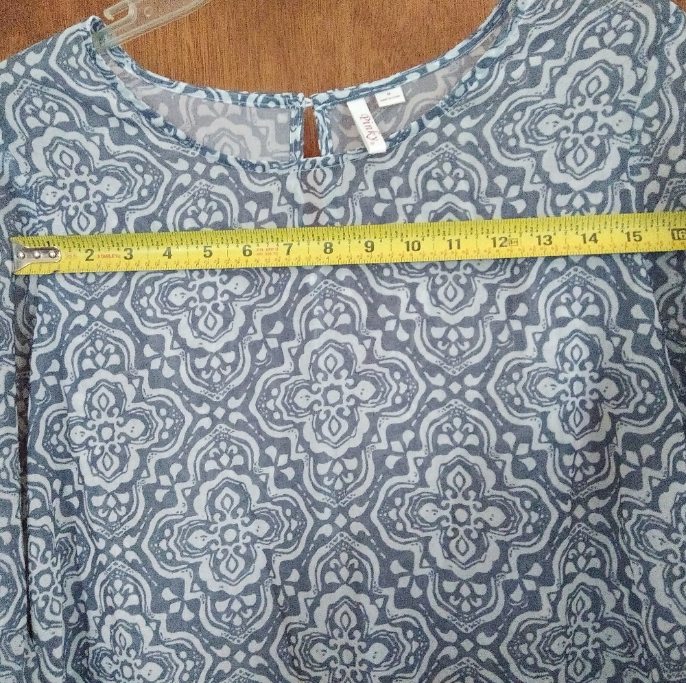 Was💲8! 🎉5/$20Pinky sheer blouse - Picture 7 of 8
